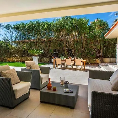 Sleeps 6 Pool Air Con Wifi T607846 Almancil